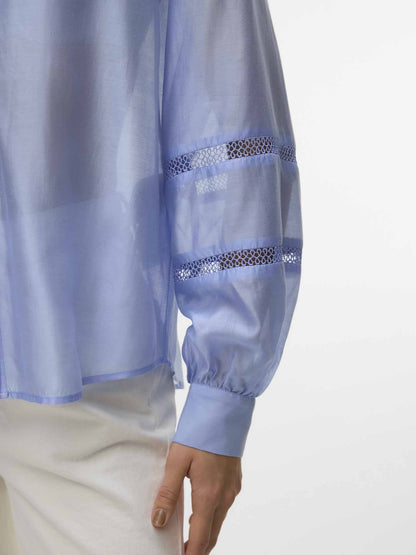 Camicia donna Vero Moda Jenna azzurra dalla linea moderna