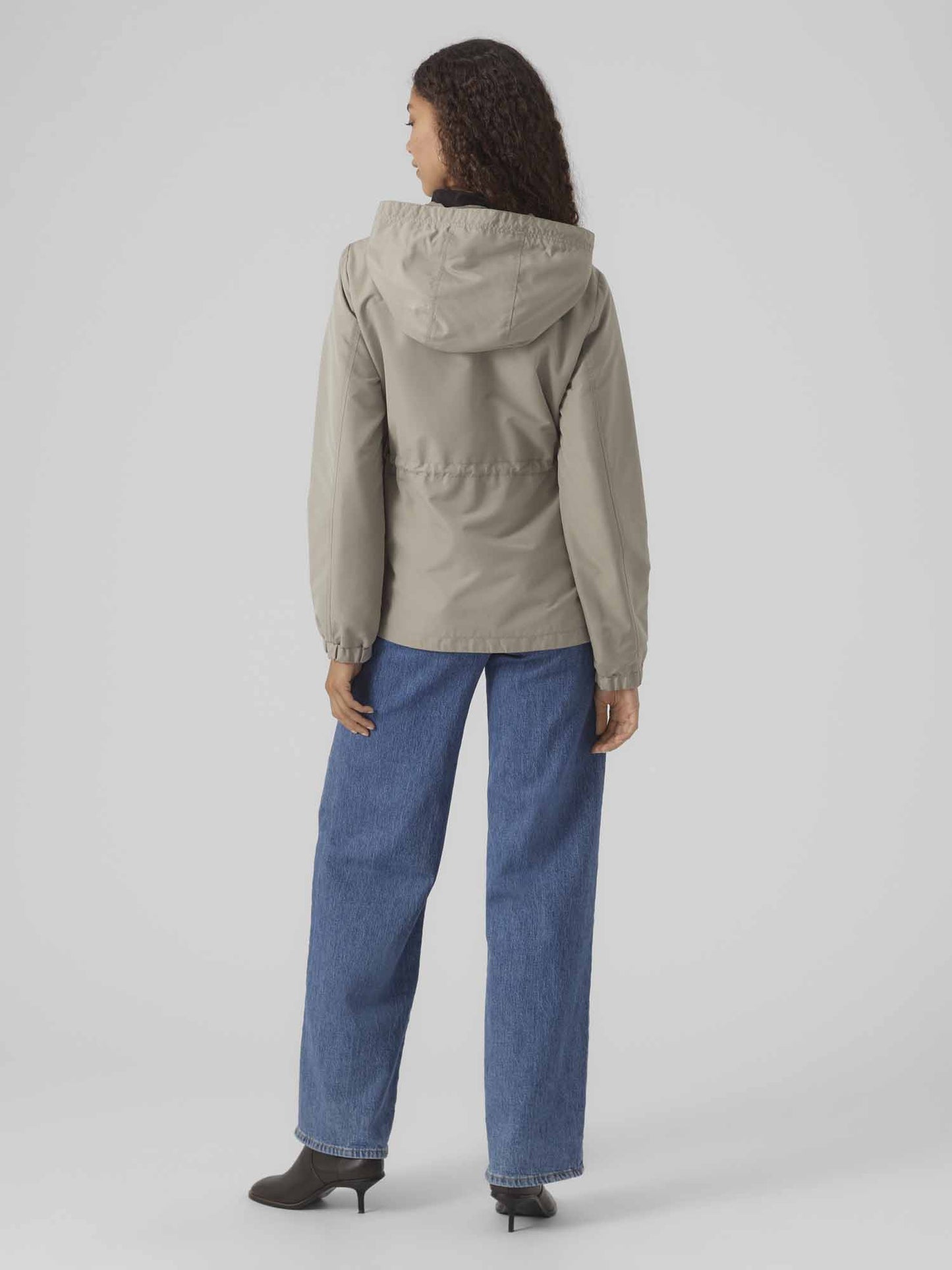 Parka Vero Moda Laure da donna beige, pratico e versatile