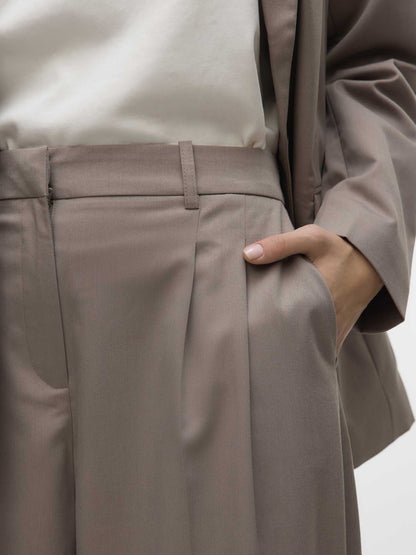 VERO MODA NILA LOOSE - BEIGE