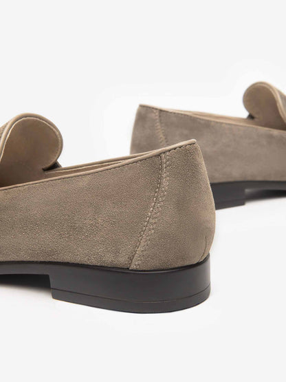 Mocassini da uomo beige Nero Giardini in pelle scamosciata