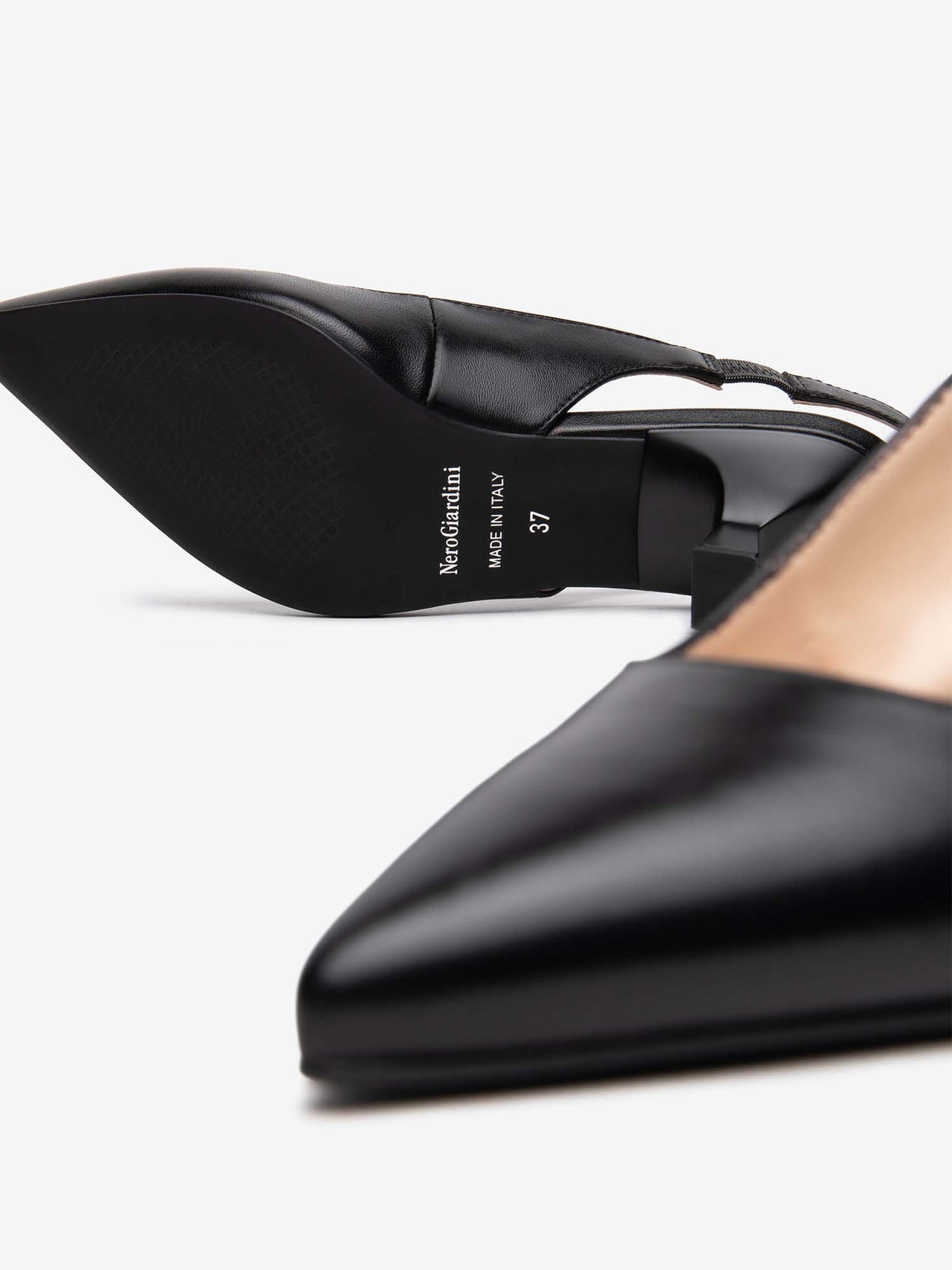 SLINGBACK CON INSERTO ELASTICO NERO GIARDINI DONNA NERO