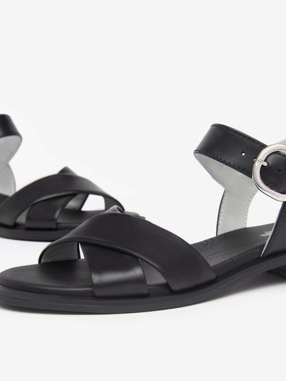 SANDALO CON FASCE INCROCIATE IN PELLE NERO GIARDINI DONNA NERO