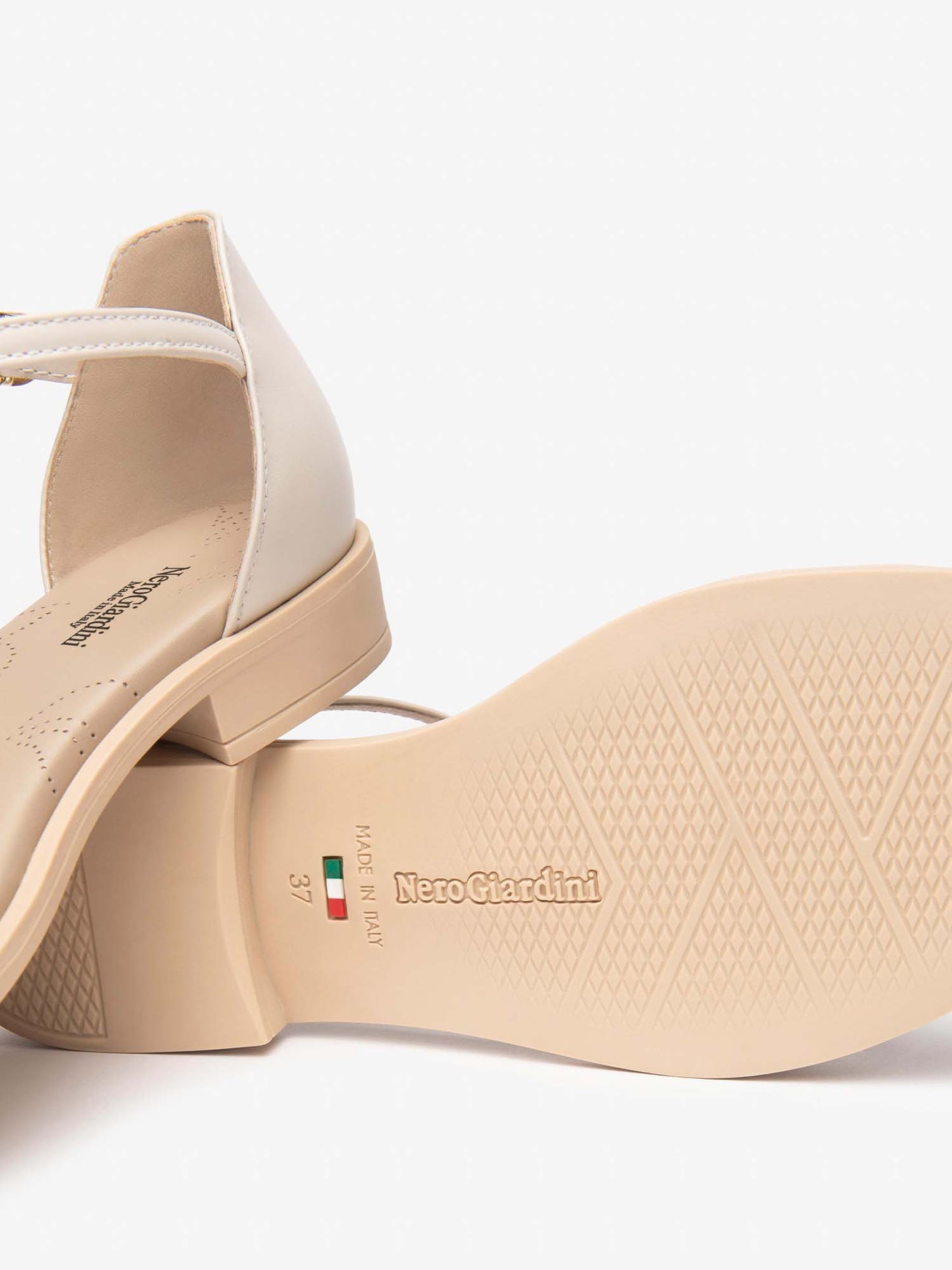 SANDALO BASSO CON FASCIA MONOGRAMMA NERO GIARDINI DONNA BEIGE