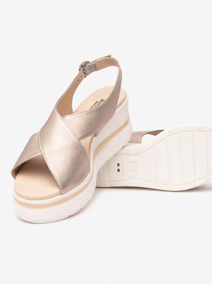 Nero Giardini Alican, sandali donna in tono argento metallizzato