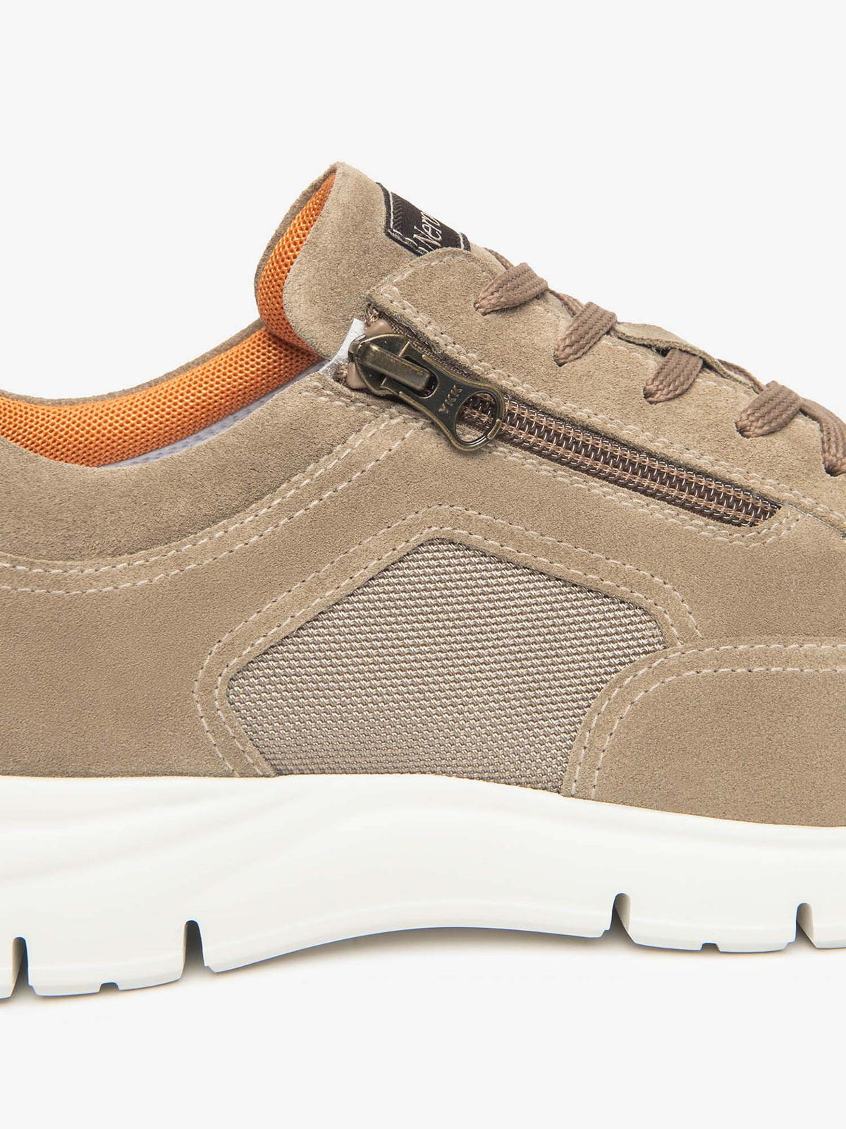 Nero giardini andalo sneakers da uomo argilla