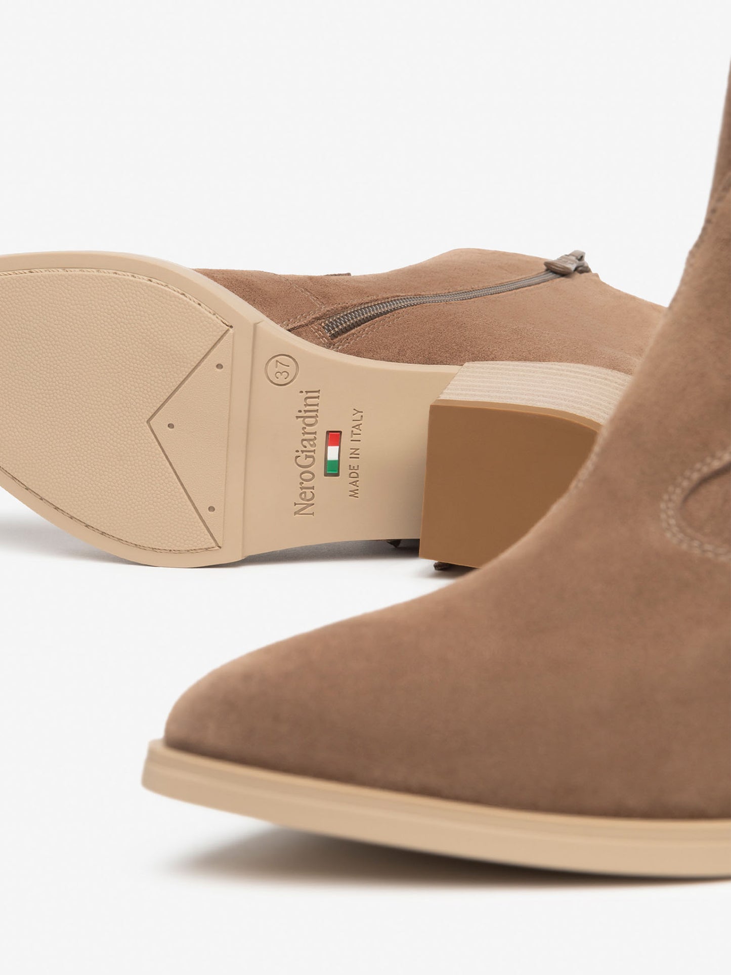 Stivaletto texano da donna Nero Giardini marrone Badia