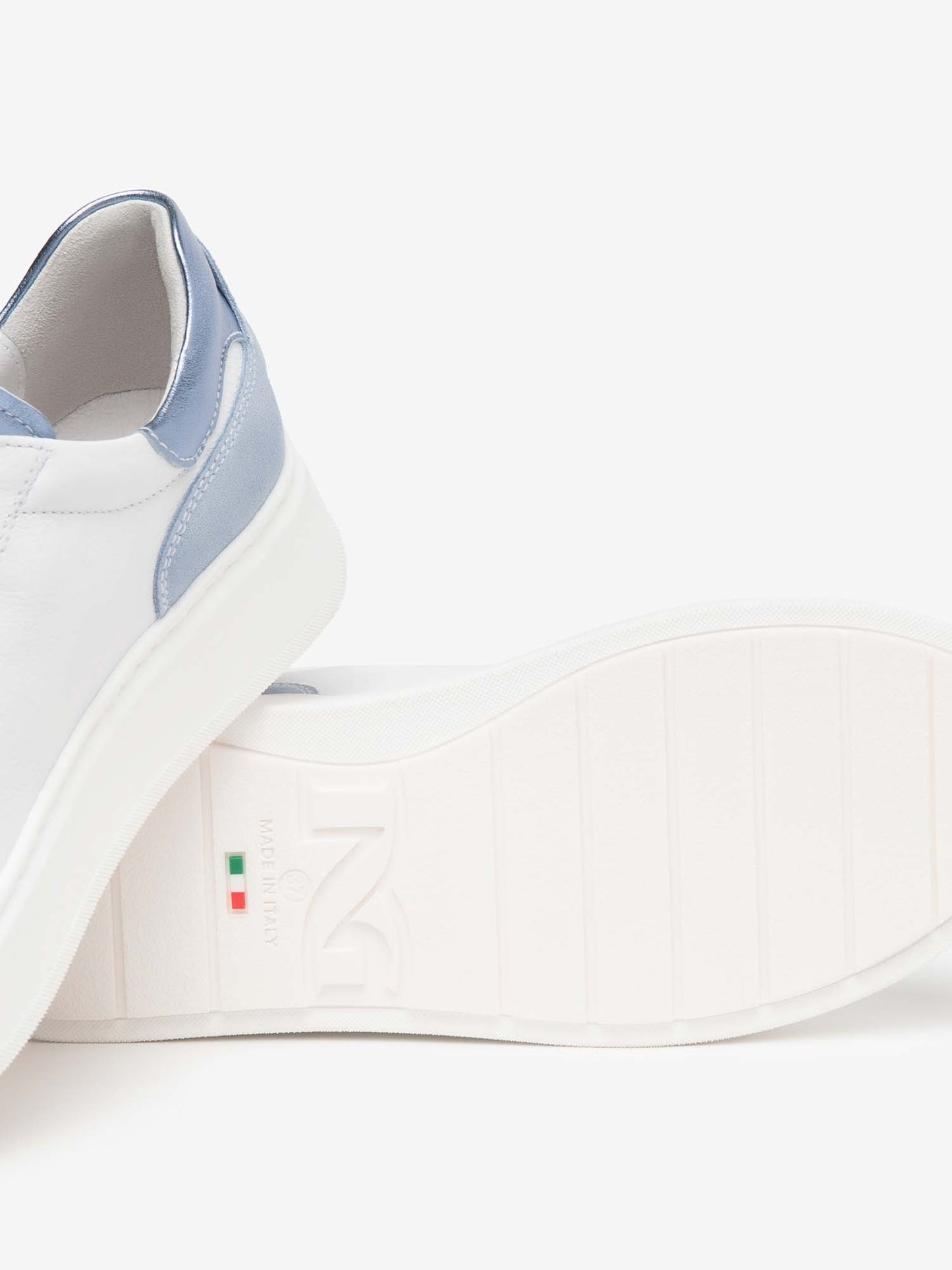 Sneakers da donna Nero Giardini bianche in pelle con zeppa sportiva