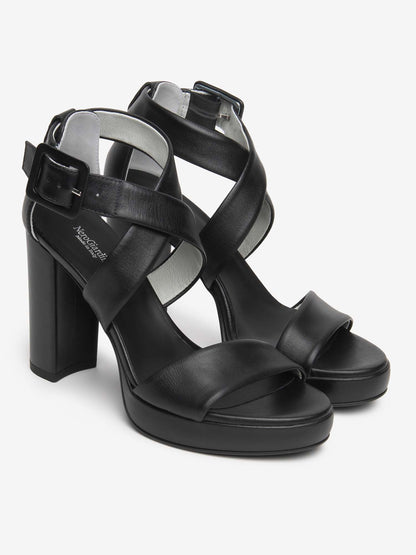 Nero Giardini Astana, sandali donna in nero eleganti