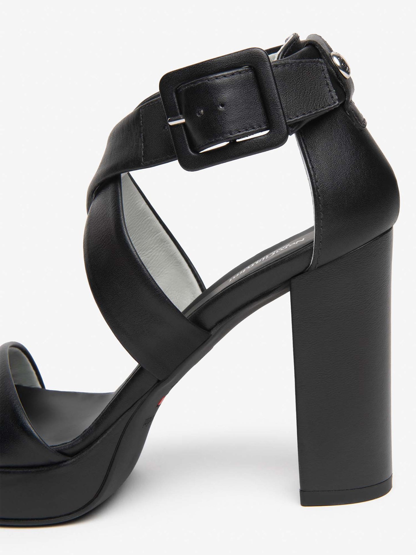 Nero Giardini Astana, sandali donna in nero eleganti
