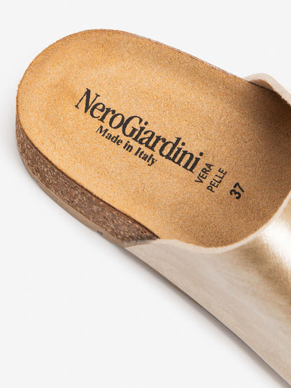 Nero Giardini Bio, sandali donna in tonalità metallica