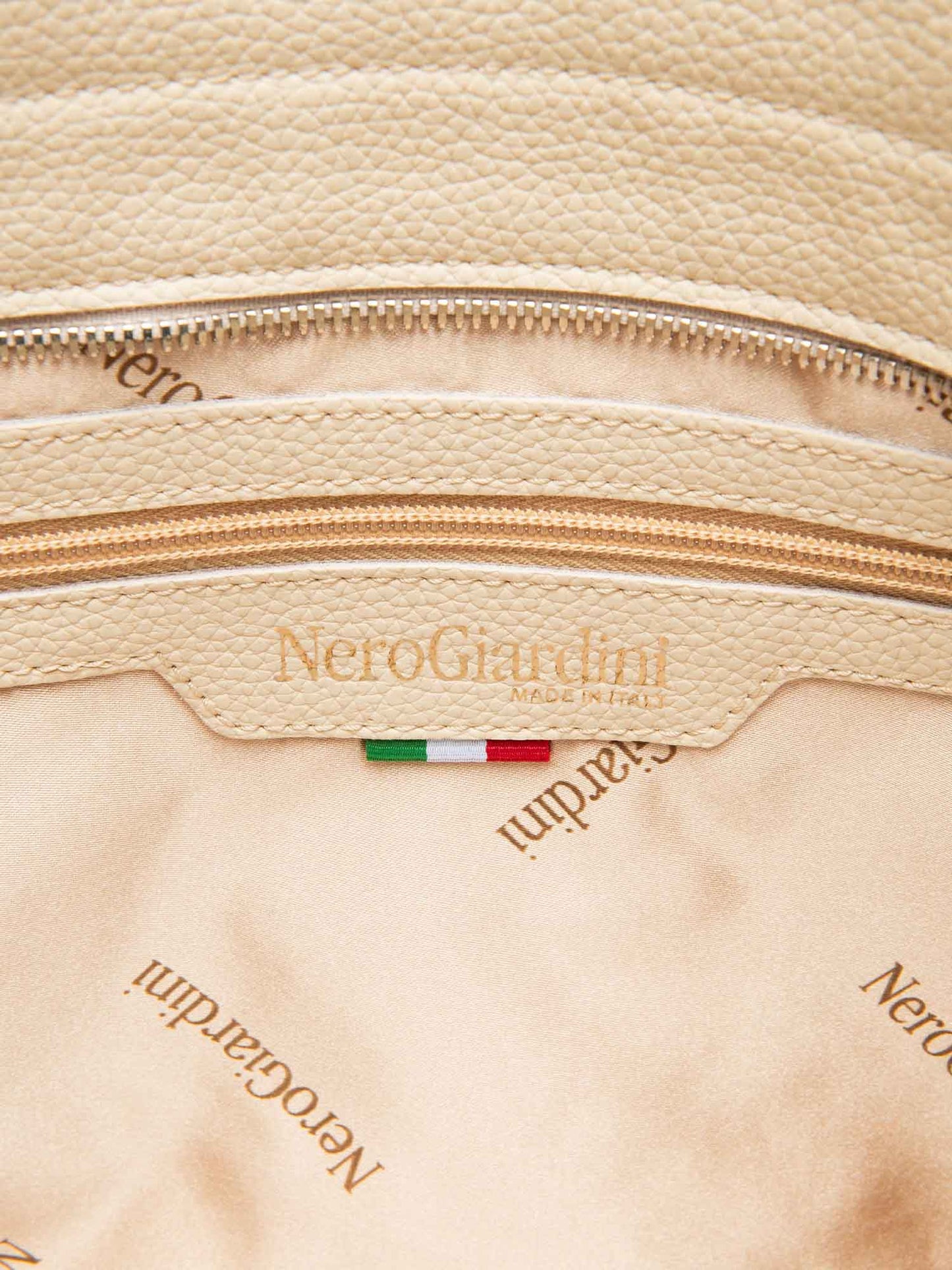 Borsa Nero Giardini beige da Donna elegante e versatile