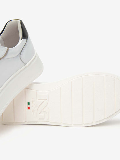 SNEAKERS CON CHARM NeroGiardini DA DONNA BIANCO