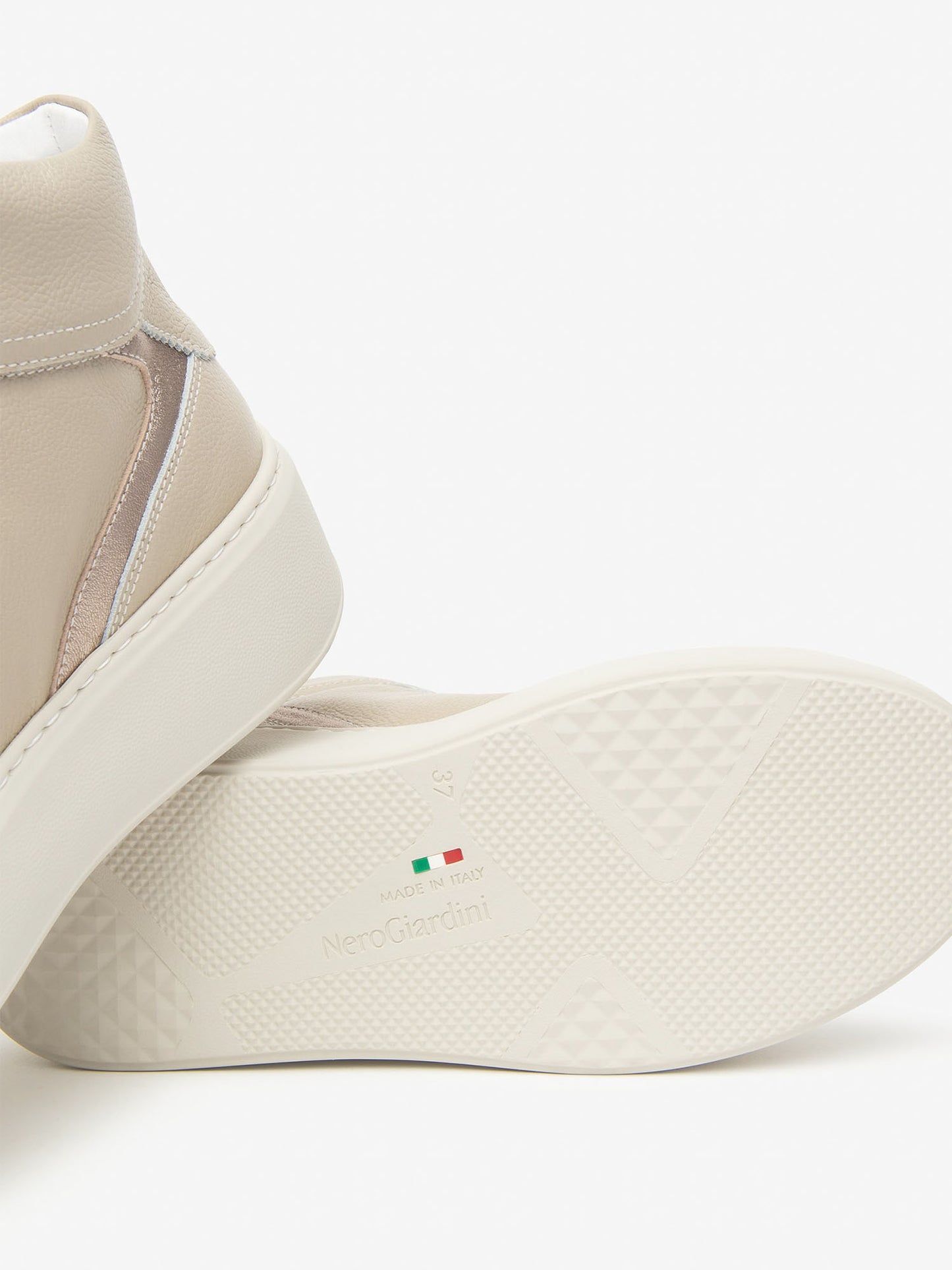 SNEAKERS ALTA ZIP-LACCI NeroGiardini DA DONNA BEIGE