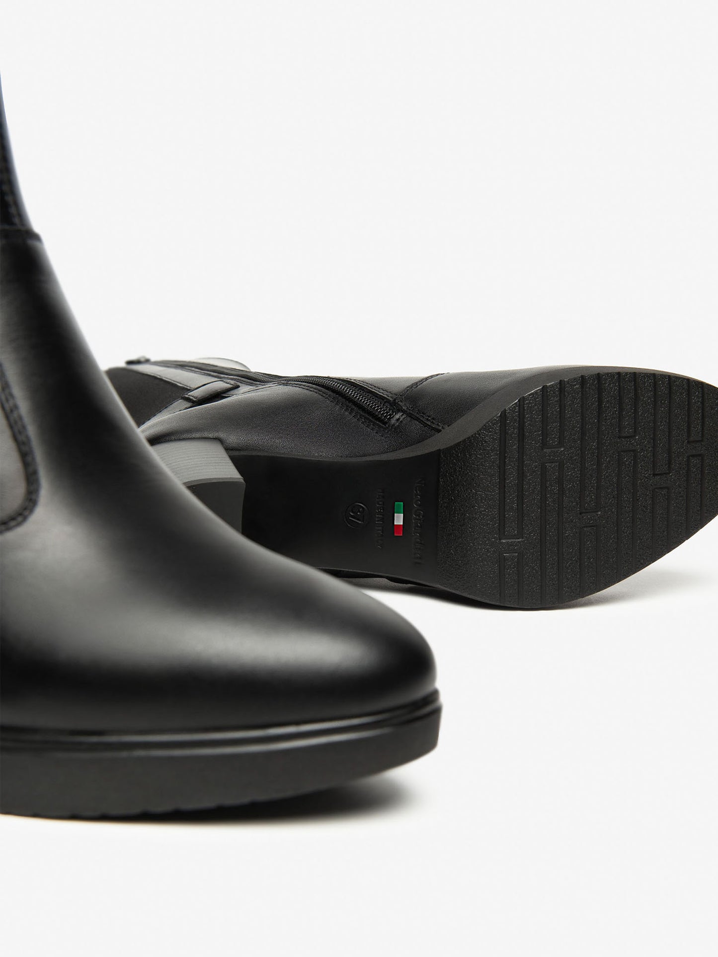 STIVALI ALTI CON PLATEAU NeroGiardini DA DONNA NERO