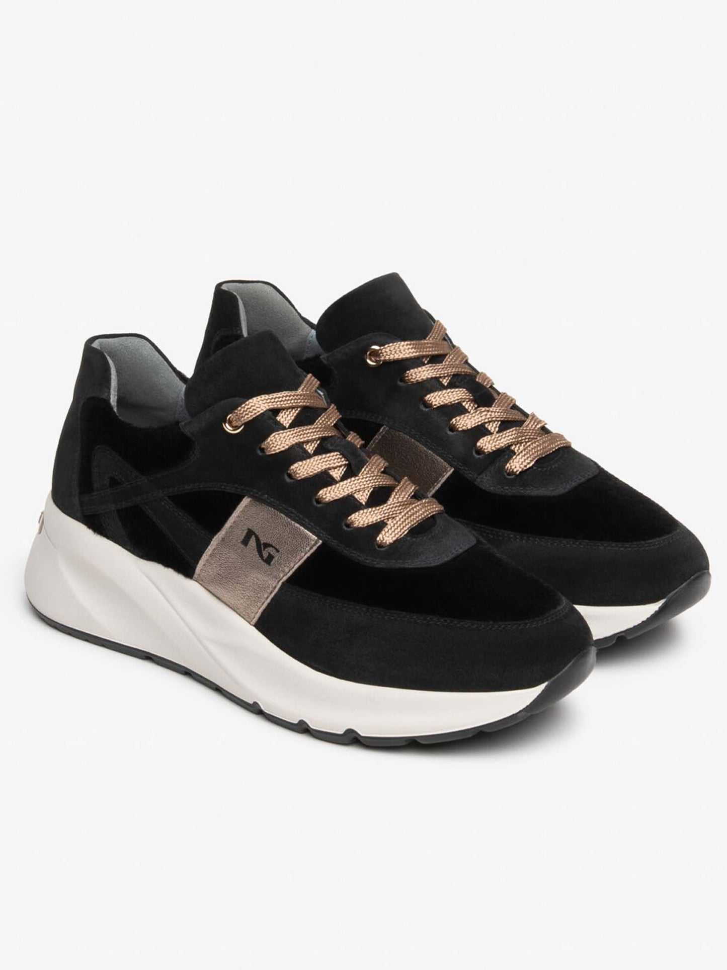 Nero Giardini String, sneakers da donna nere