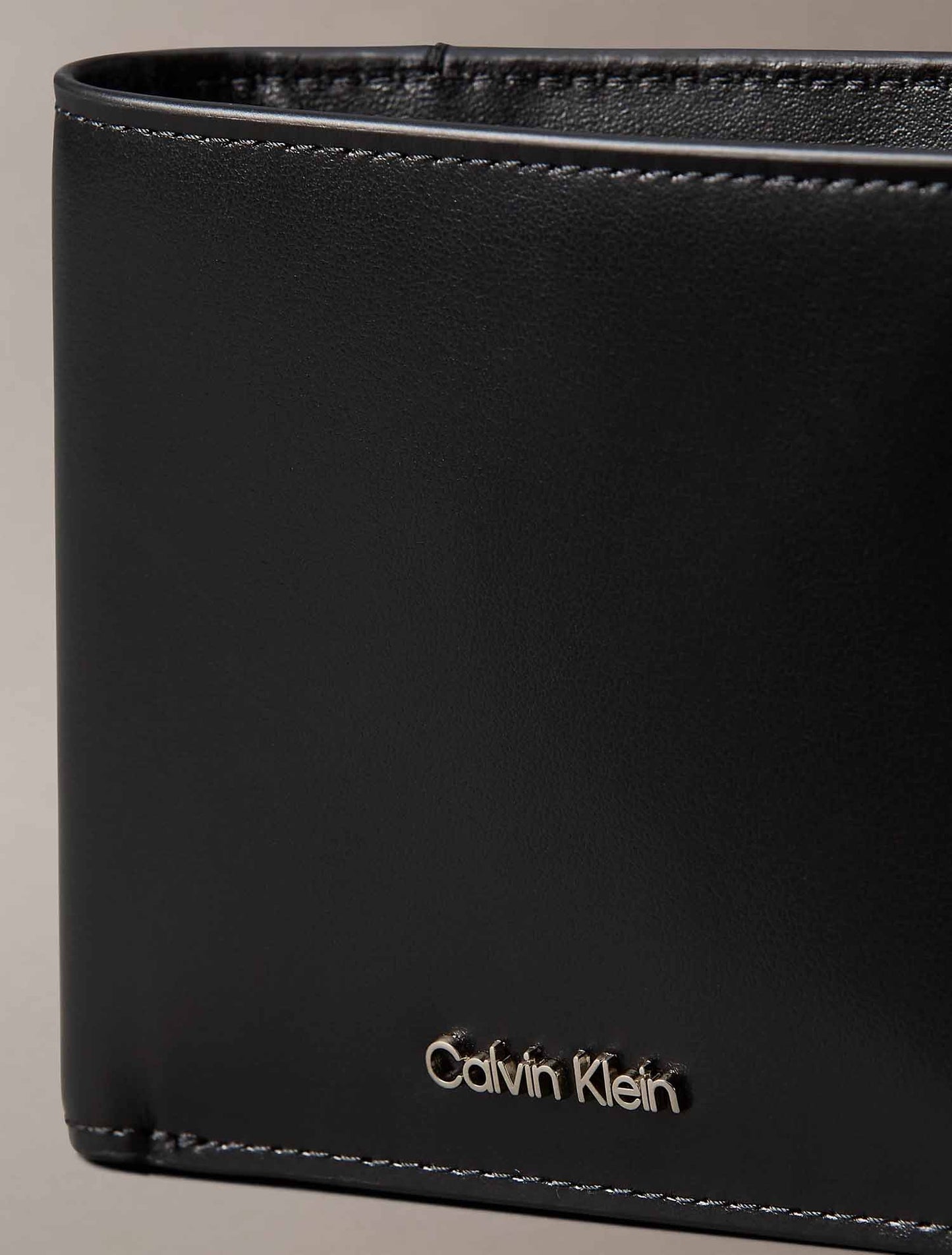 Calvin Klein CK Raised Billfold C, portafoglio da uomo nero