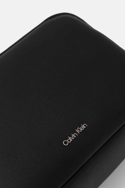 Calvin Klein Raised Dopp Kit, pochette da unisex adulto nera