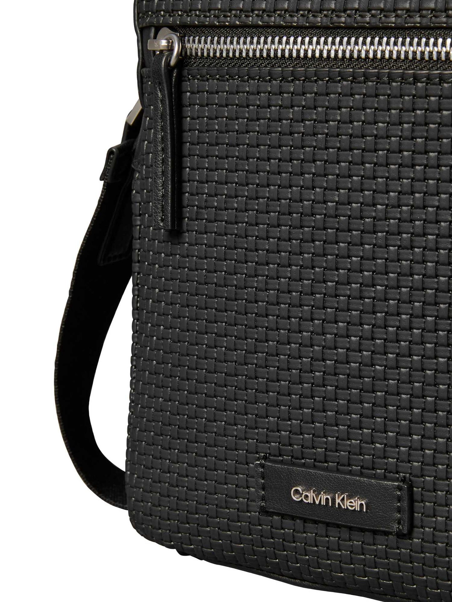 Tracolla nera Calvin Klein Embossed Reporter da uomo elegante e casual