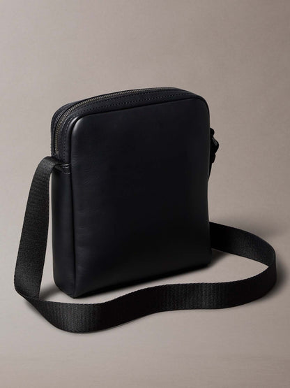 BORSA REPORTER MONOGRAMMA CALVIN KLEIN DA UOMO NERO