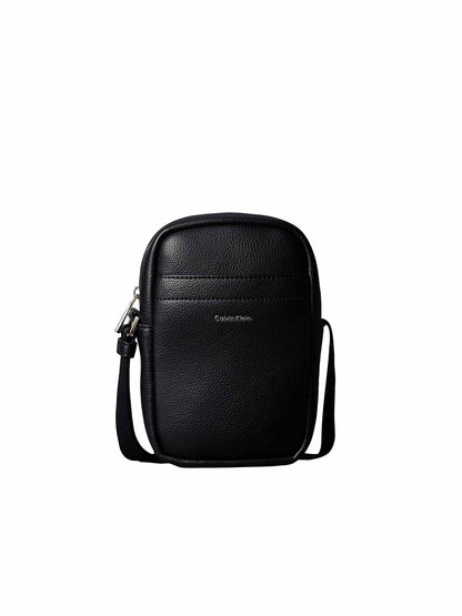 Calvin Klein Raised Slim Repor, borsa a tracolla da unisex adulto nera