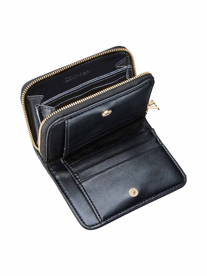 Calvin Klein CK Medium Flap Zip, portafoglio da donna nero