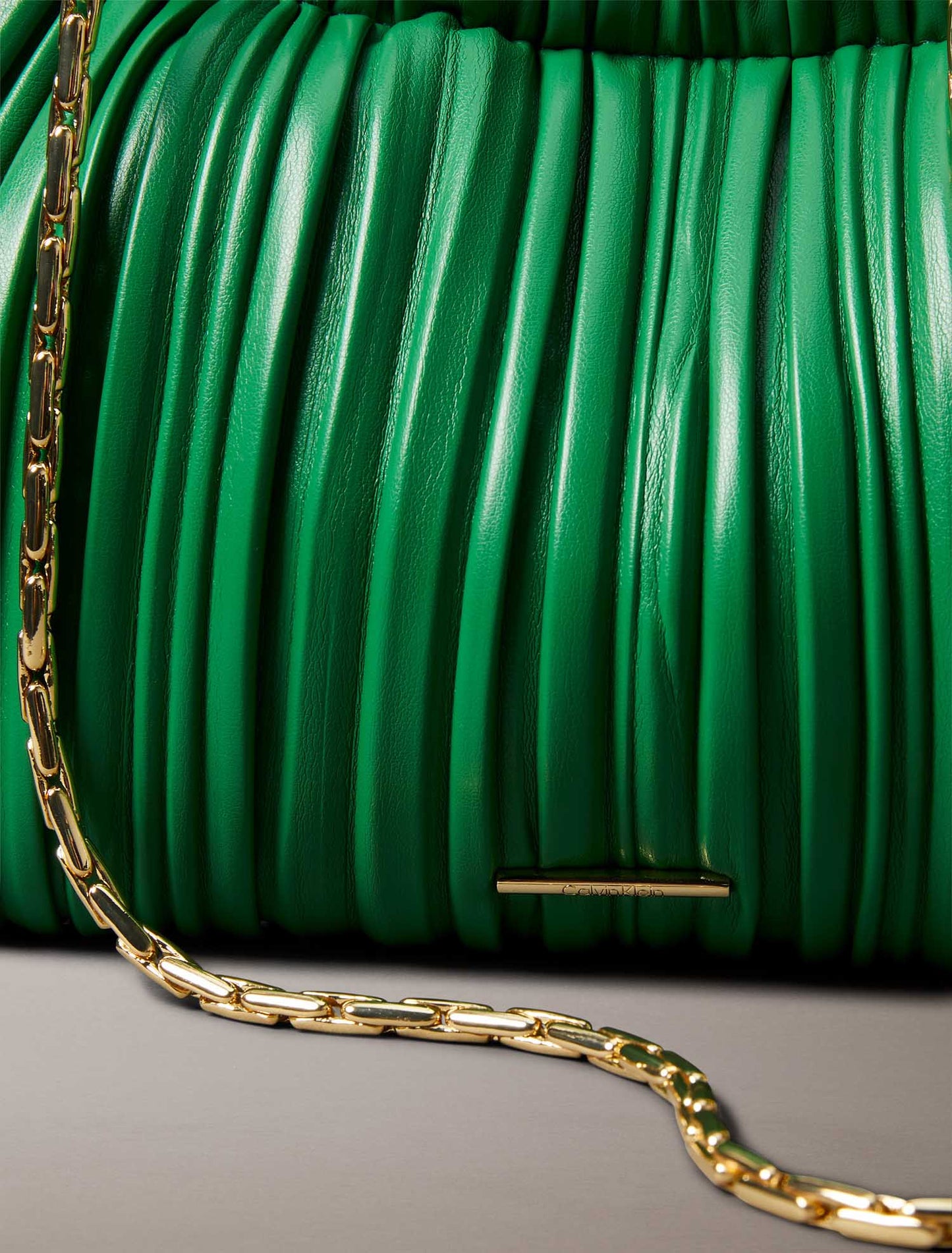 BORSA DRAWSTRING PLISSE CALVIN KLEIN DA DONNA VERDE