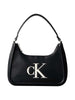 borsa-nero-bianca-calvin-klein-bold-shouder-bag-da-donna