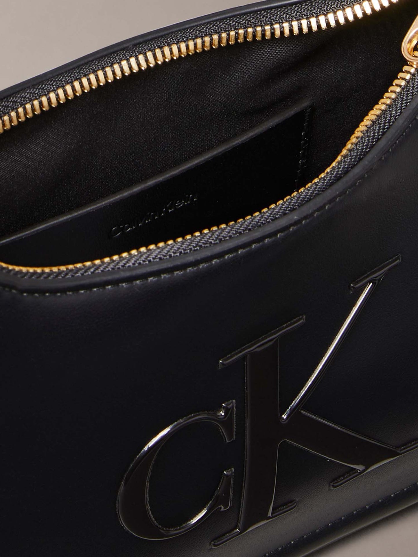 BORSA A SPALLA CALVIN KLEIN DONNA NERO