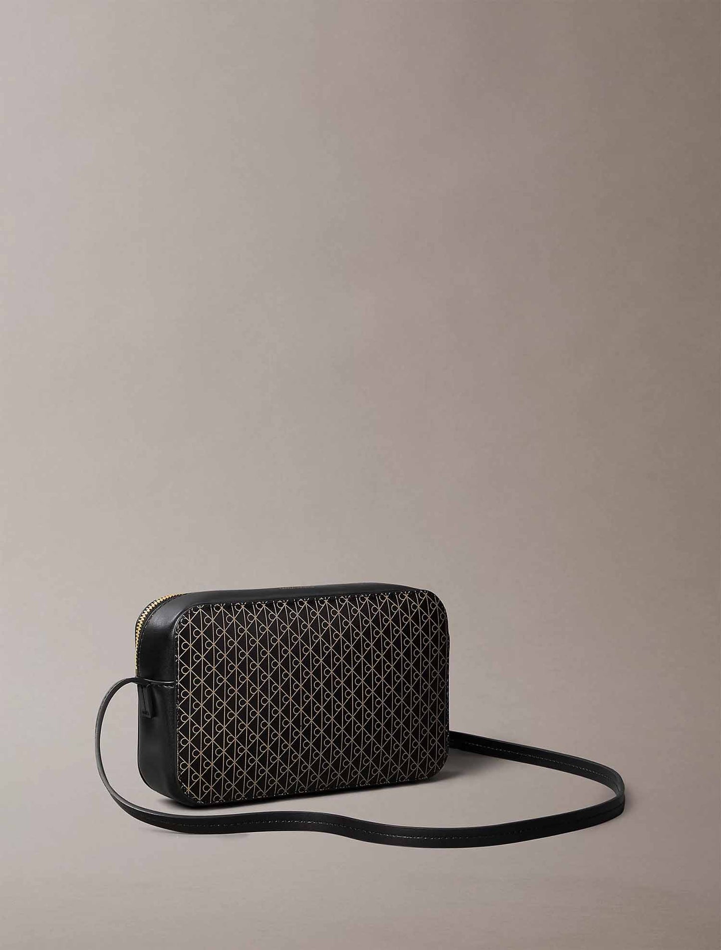 Calvin Klein CK Emblem Camera Bag, borsa da unisex adulto marrone