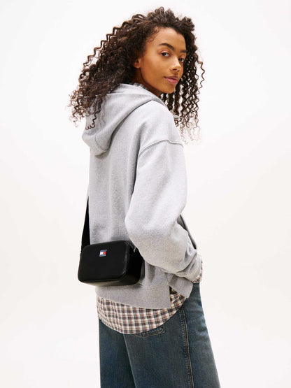 Borsa a tracolla nera Tommy Jeans Elevated Camera Bag da donna