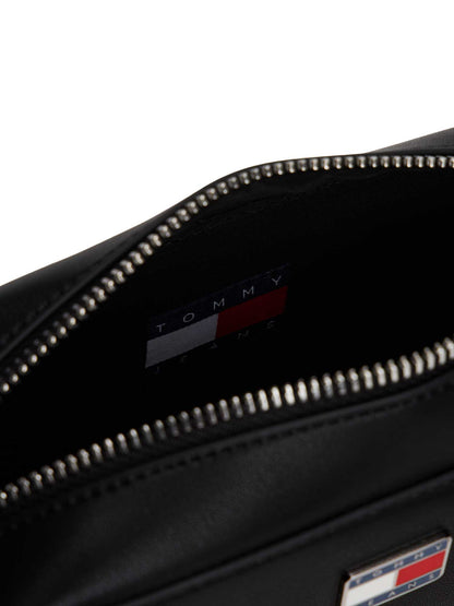 Borsa a tracolla nera Tommy Jeans Elevated Camera Bag da donna