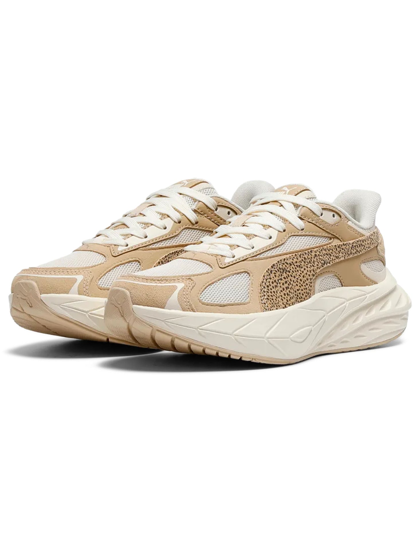 Sneakers Puma Topcat unisex beige dallo stile sportivo e versatile