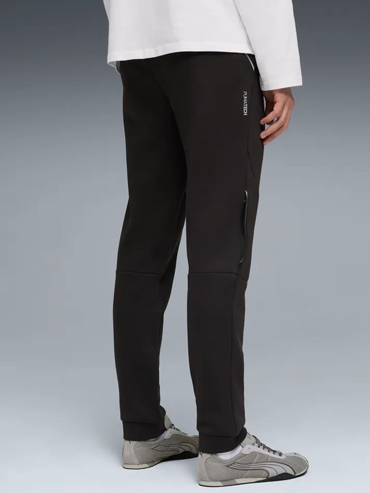Puma PUMATECH, pantaloni sportivi uomo neri con tasche con zip