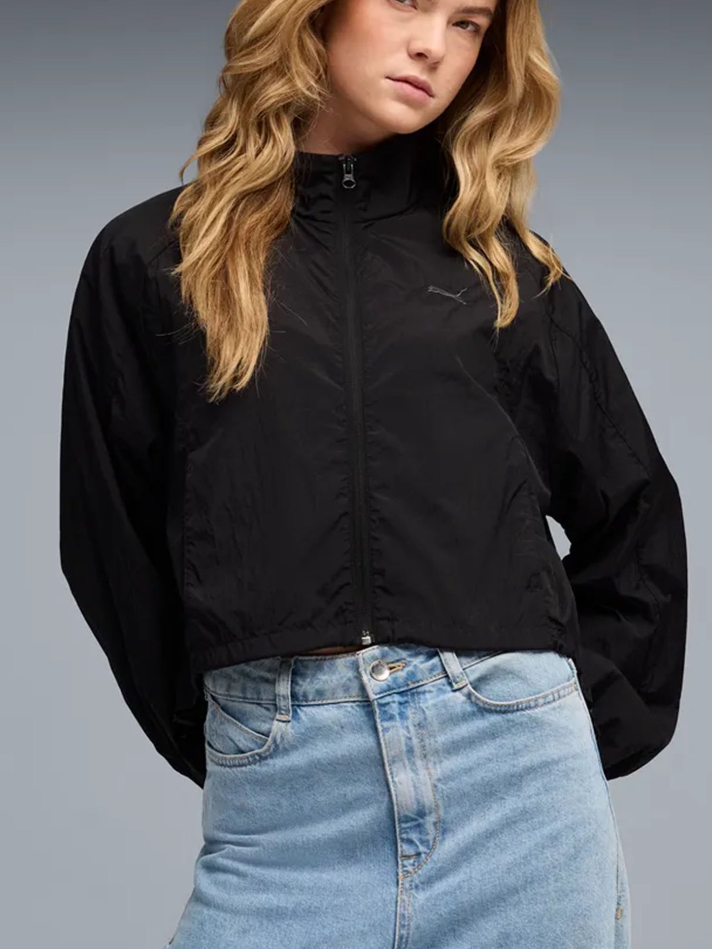 Puma Her Relaxed, giubbotto sportivo donna nero dalla vestibilità loose