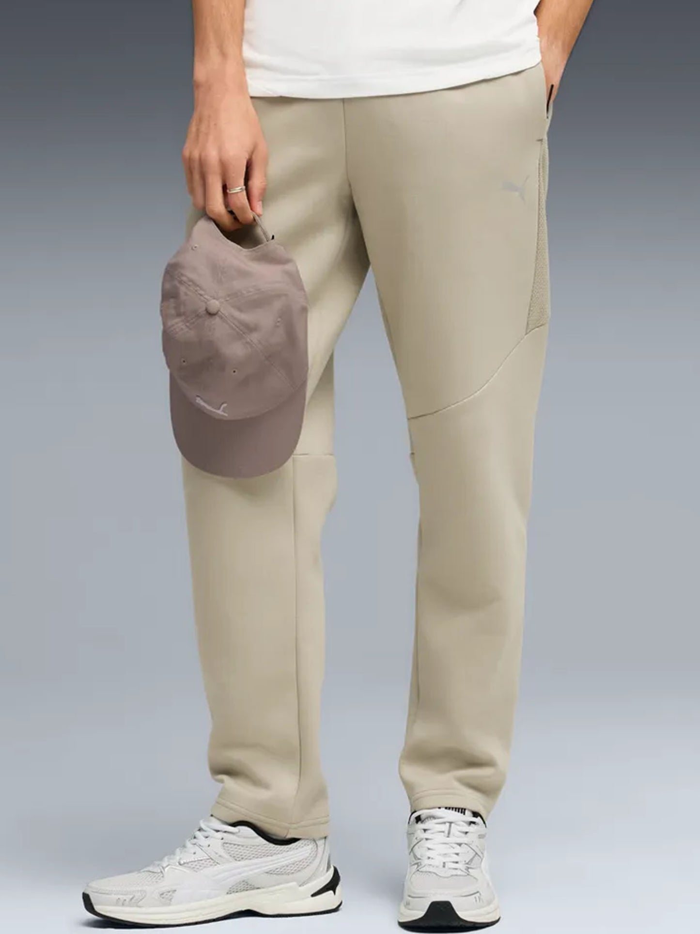 Pantaloni Evostripe Puma uomo beige per athleisure sportivo