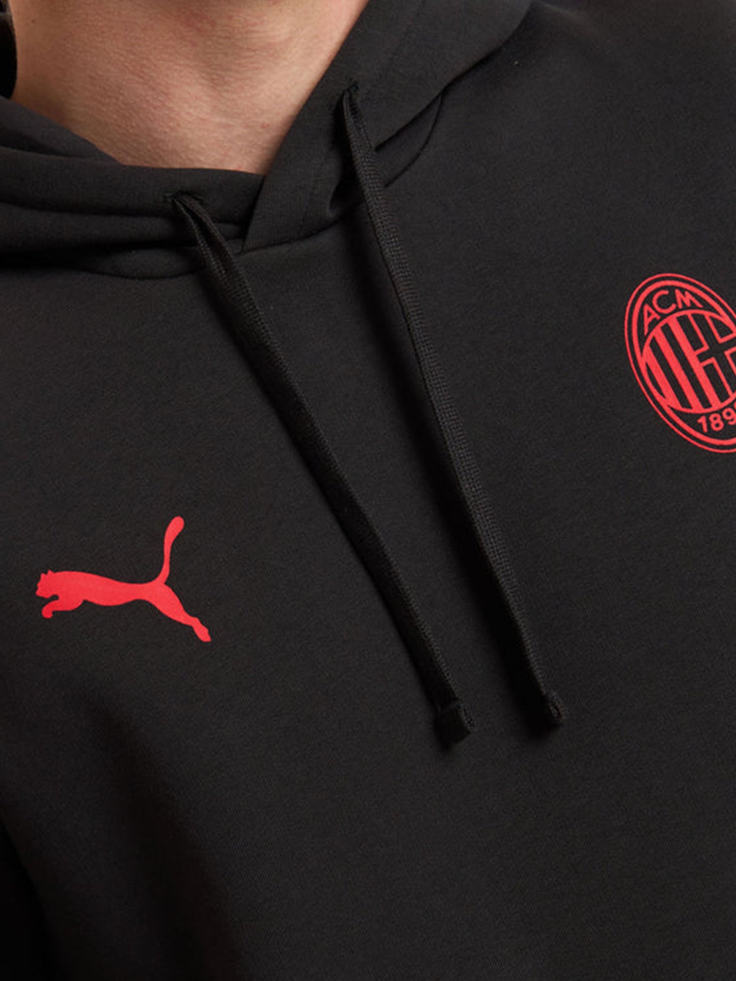 FELPA CON CAPPUCCIO ESSENTIAL AC MILAN UOMO NERO