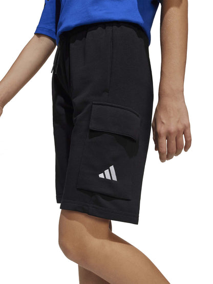 Short cargo Essentials Adidas nero da bambino, comodi e pratici
