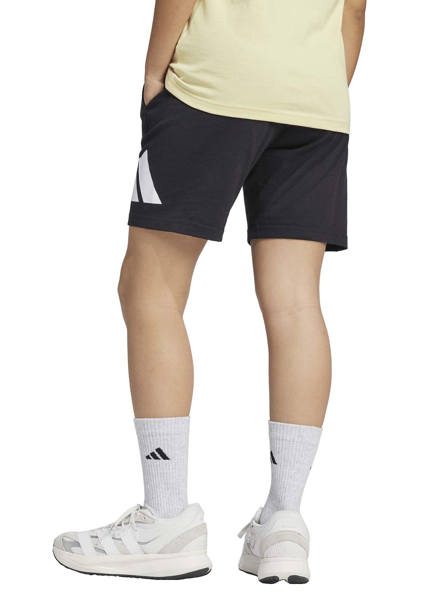 SHORT ESSENTIALS ADIDAS BAMBINI NERO