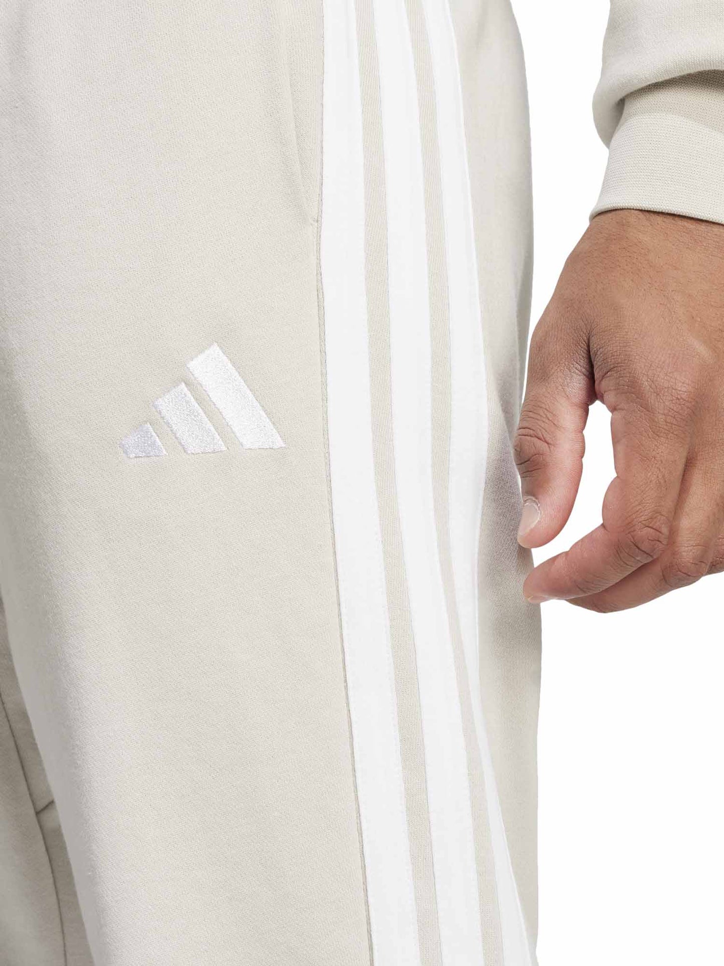 Pantaloni sportivi beige Adidas Essentials 3-Stripes da uomo