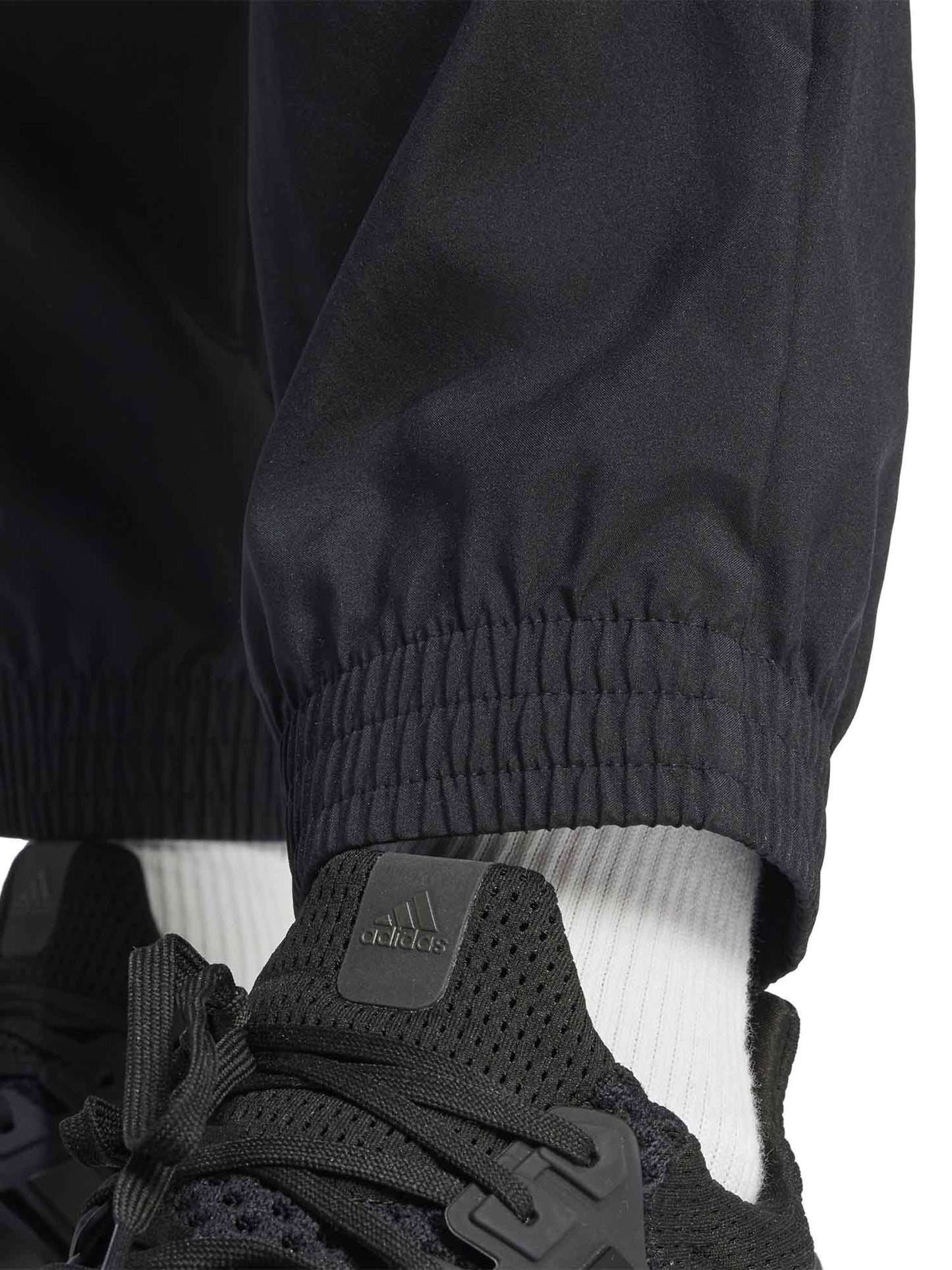 PANTALONE ESSENTIALS CARGO ADIDAS UOMO NERO