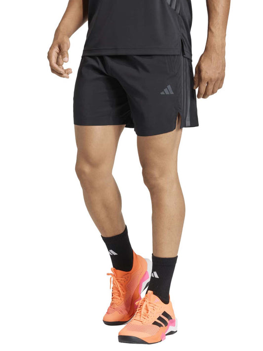 Adidas Tech Essentials Workout, shorts da uomo neri