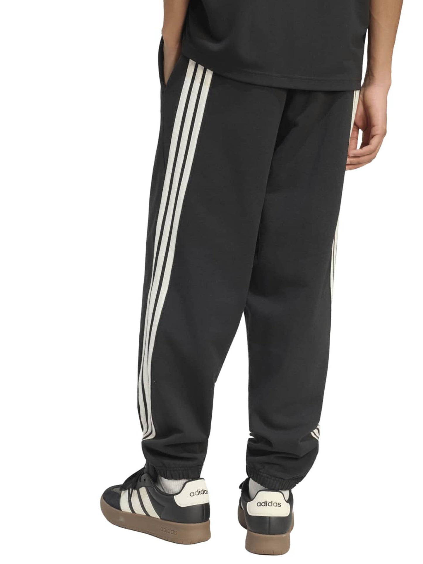 Adidas Kit 3-Stripes Regular Cuffed Pant, pantalone da uomo nero