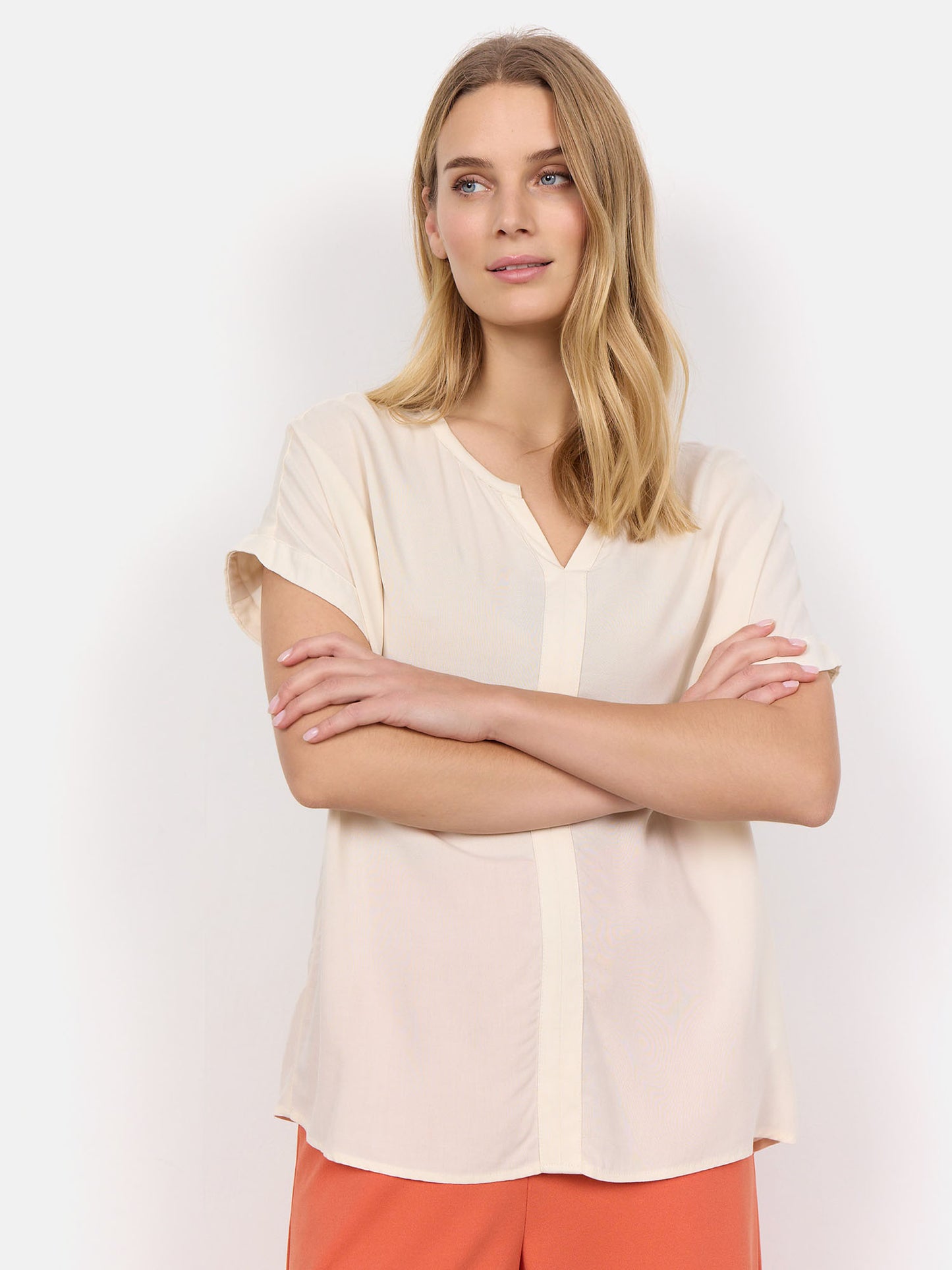 T-shirt casual donna SoyaConcept panna con scollo a V