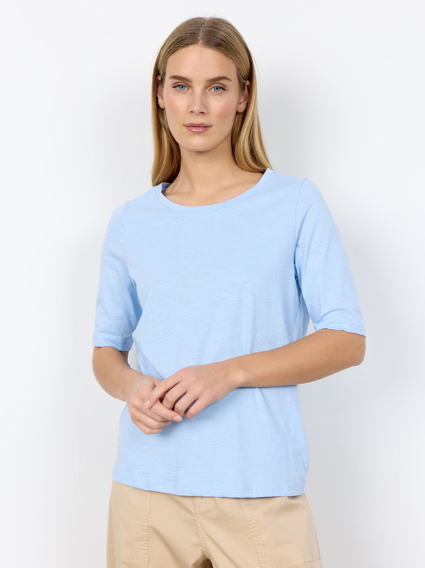 T-shirt basic azzurra con scollo rotondo da donna Soyaconcept