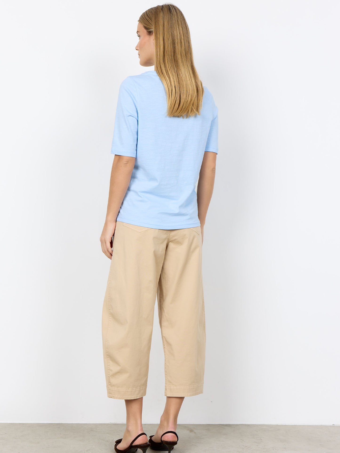 T-shirt basic azzurra con scollo rotondo da donna Soyaconcept