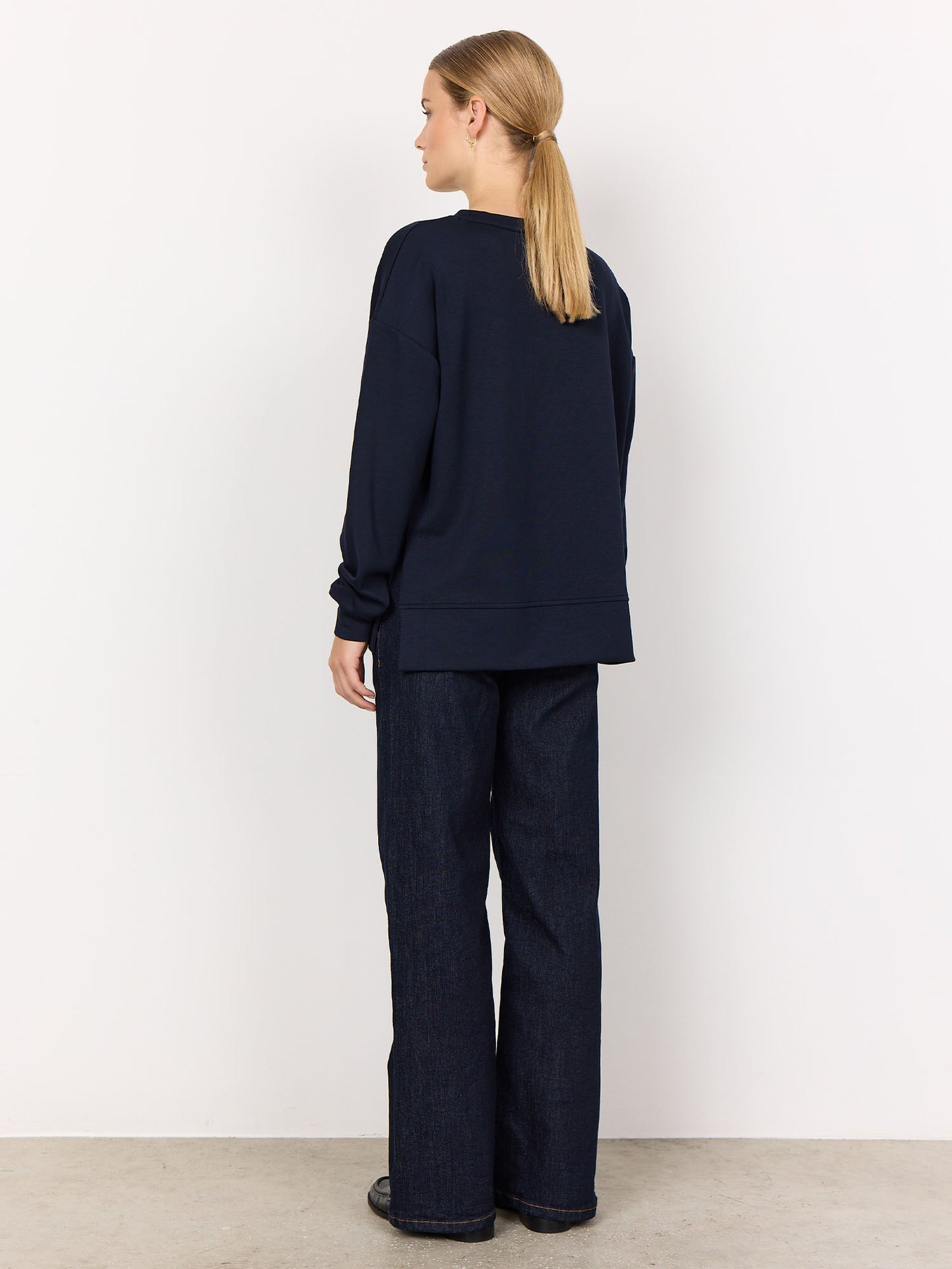 Felpa blu Soyaconcept Basic da donna con girocollo