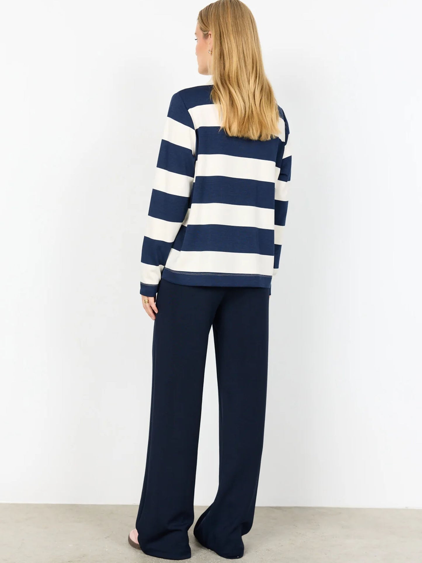 Polo a righe panna e blu a maniche lunghe da donna Soya Concept