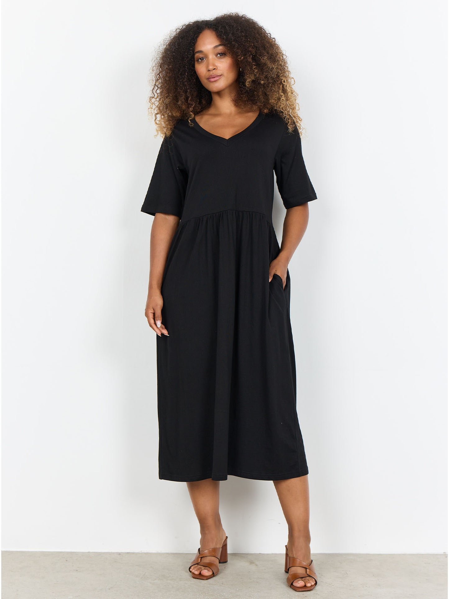 Soyaconcept vestito midi in cotone nero da donna