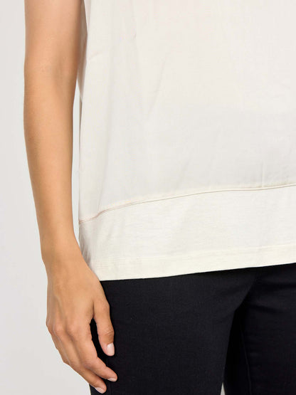 T-shirt donna SoyaConcept in viscosa riciclata beige con scollo rotondo