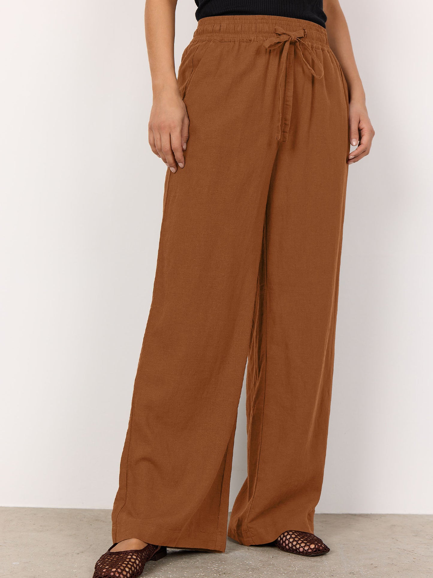 Pantaloni Soyaconcept marrone toffee unisex adulto per la primavera estate